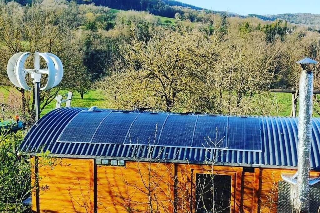 Apartamento Autarkes Tiny House Mit Rheinblick Rumikon Exterior foto