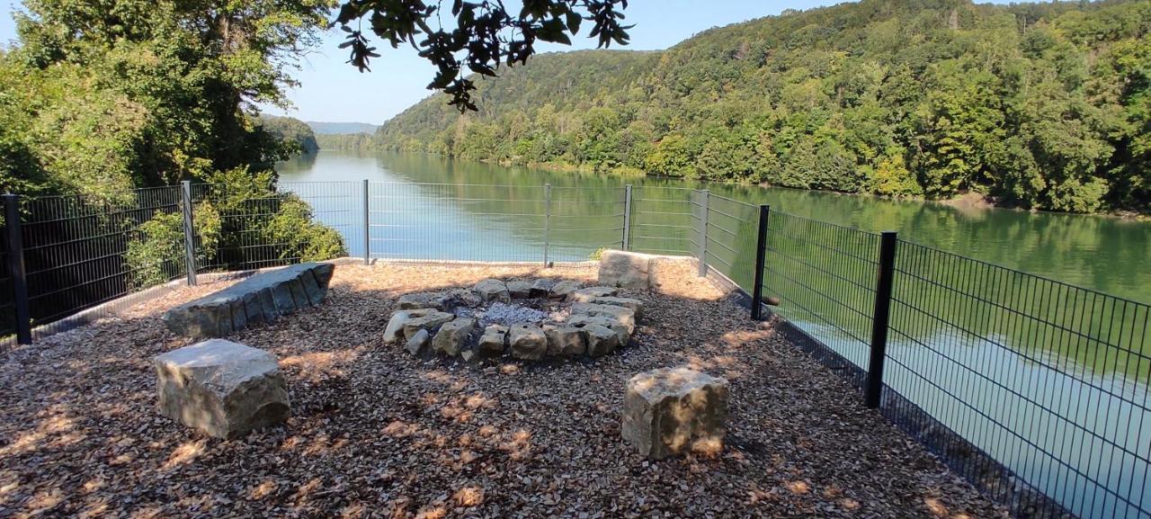 Apartamento Autarkes Tiny House Mit Rheinblick Rumikon Exterior foto