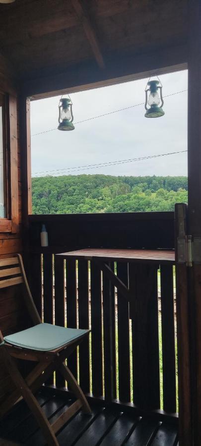 Apartamento Autarkes Tiny House Mit Rheinblick Rumikon Exterior foto
